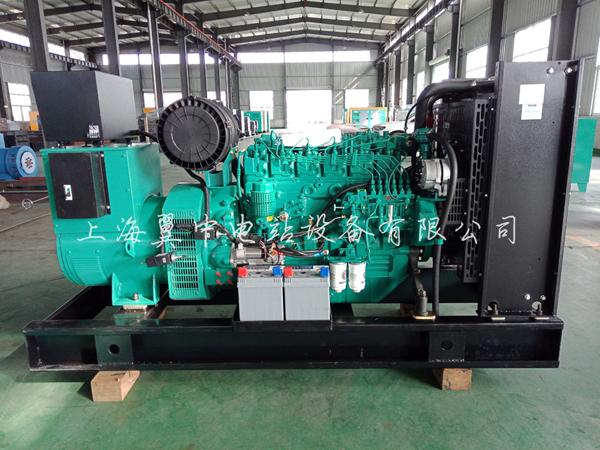 120kw道依茨柴油發(fā)電機(jī)組照片 120kw道依茨柴油發(fā)電機(jī)組照片